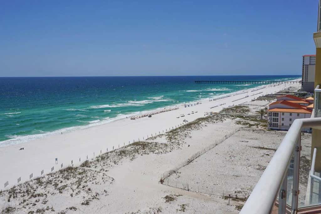 Incredible Gulf Front Condo Onsite Pools, Fitness Center, Dry Sauna