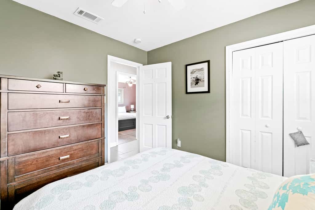 Dog-Friendly Home with Private Pool & High-Speed WiFi - Near Beach & Boat Launch