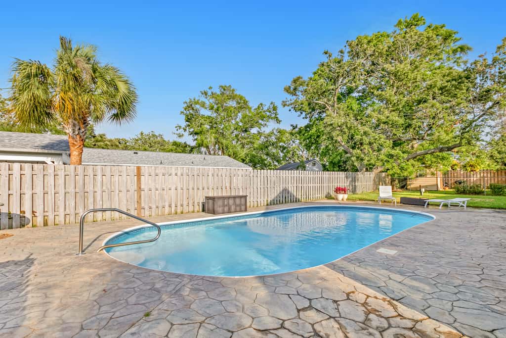 Dog-Friendly Home with Private Pool & High-Speed WiFi - Near Beach & Boat Launch