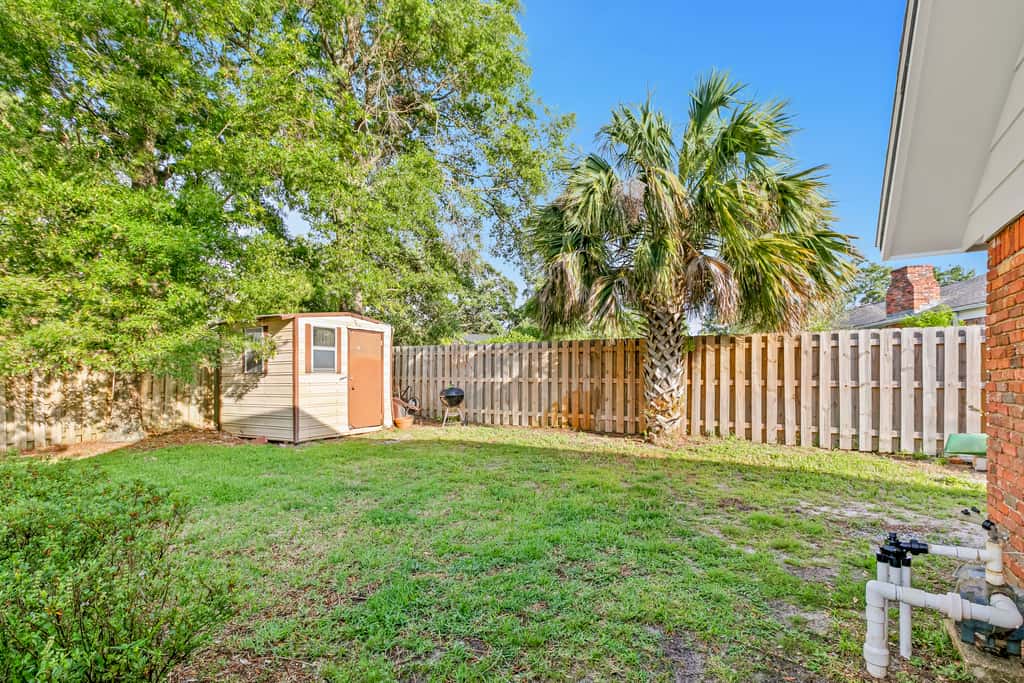 Dog-Friendly Home with Private Pool & High-Speed WiFi - Near Beach & Boat Launch