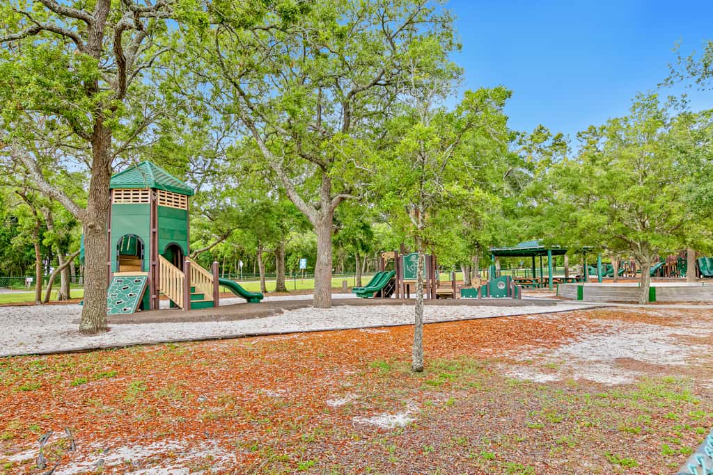 Dog-Friendly Home with Private Pool & High-Speed WiFi - Near Beach & Boat Launch