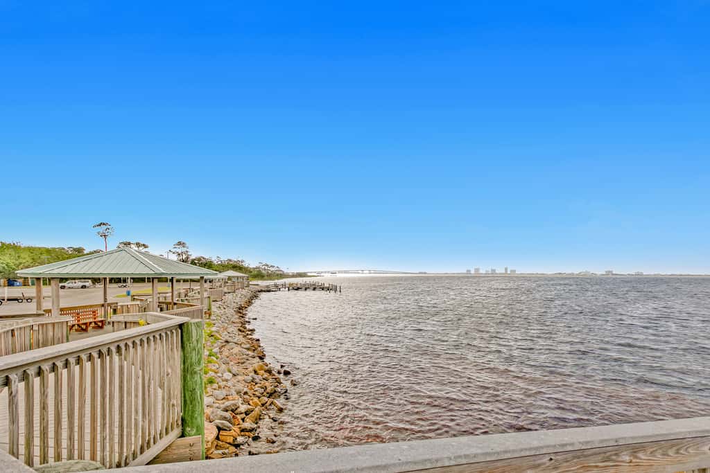 Dog-Friendly Home with Private Pool & High-Speed WiFi - Near Beach & Boat Launch