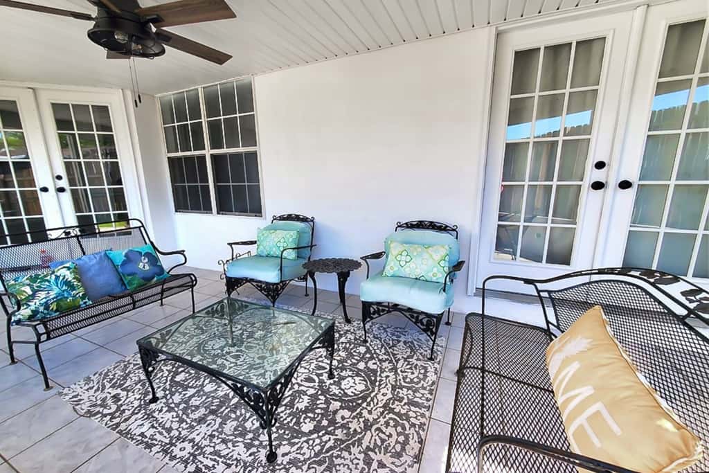Gorgeous coastal home with plenty of space, dock and outdoor area