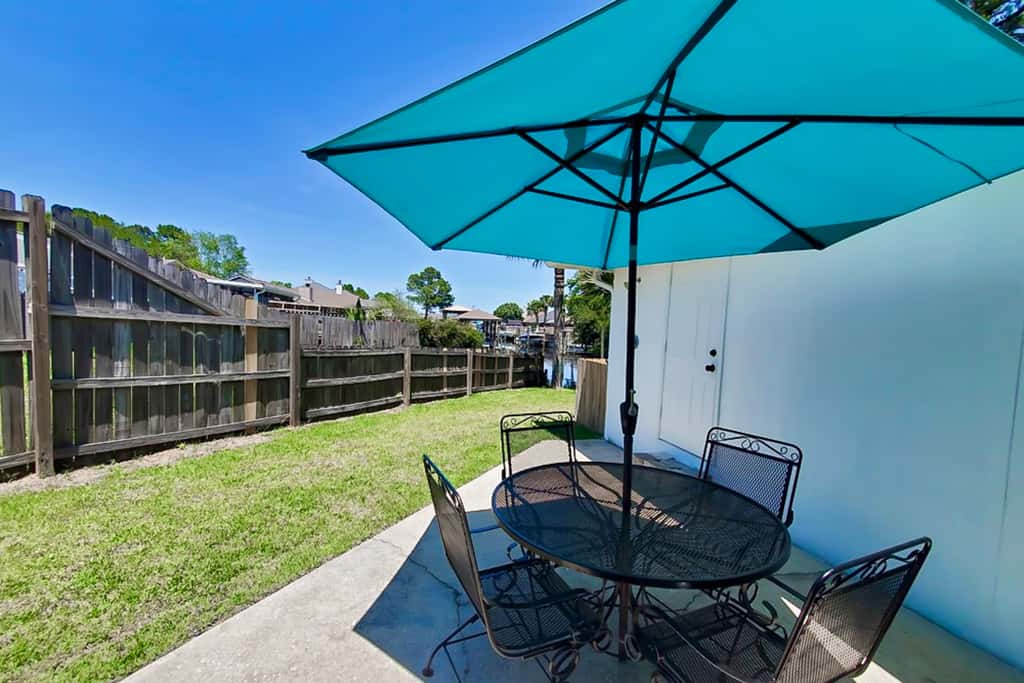 Gorgeous coastal home with plenty of space, dock and outdoor area