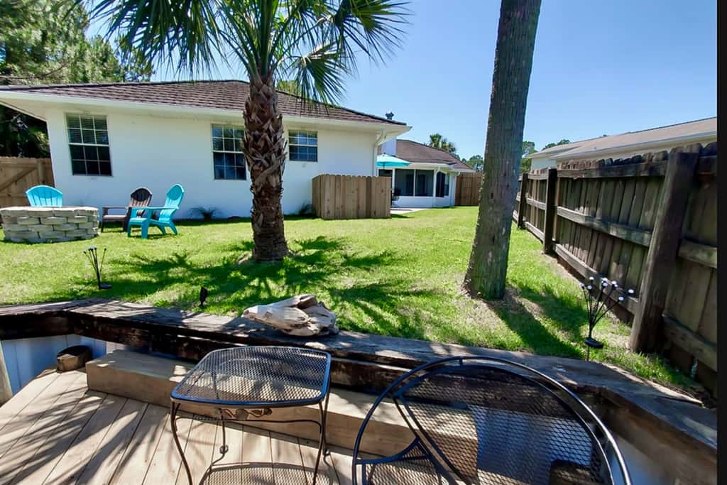 Gorgeous coastal home with plenty of space, dock and outdoor area