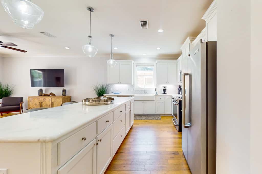 Contemporary dog-friendly retreat with pool & patio - near shops & attractions