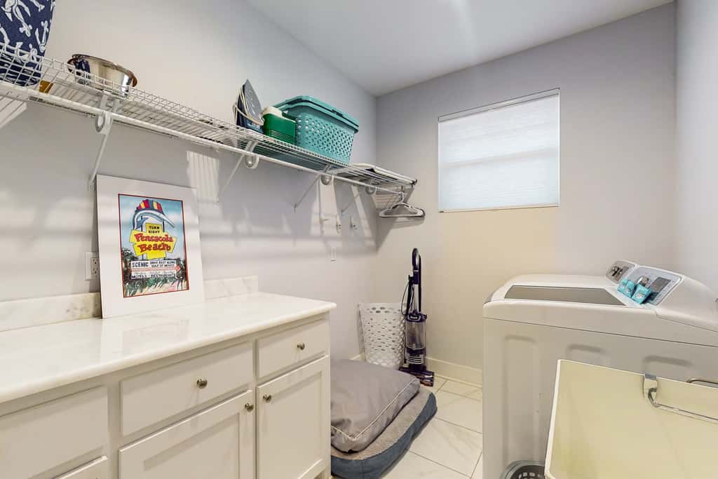 Contemporary dog-friendly retreat with pool & patio - near shops & attractions