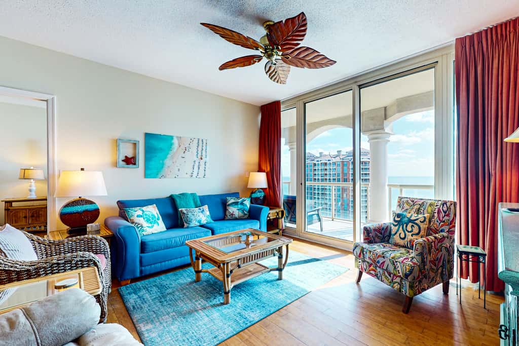 Gorgeous Resort Condo with Gulf Views, Shared Hot Tub, Pools, & Gym