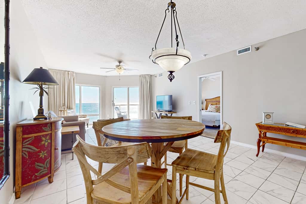 Gulf Front Condo with Onsite Pools, Fitness Center, Dry Sauna, and WiFi
