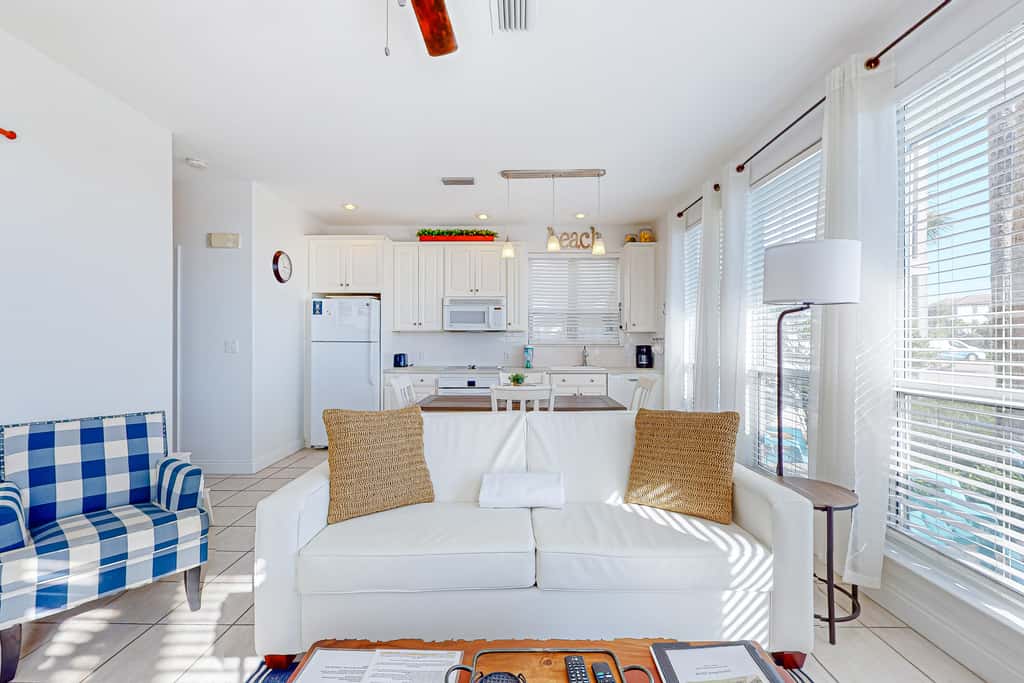 Beautiful lakefront condo with WiFi, beach views, & pool