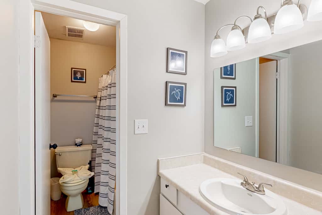 Sound-Side Condo with Grill, Deck, & W&D and Shared Pool