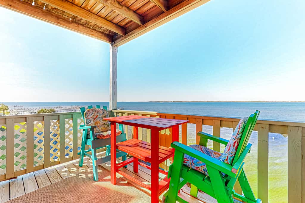 Second floor, beachfront condo with views, washer&dryer, heated pool