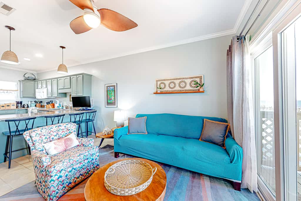 Second floor, beachfront condo with views, washer&dryer, heated pool