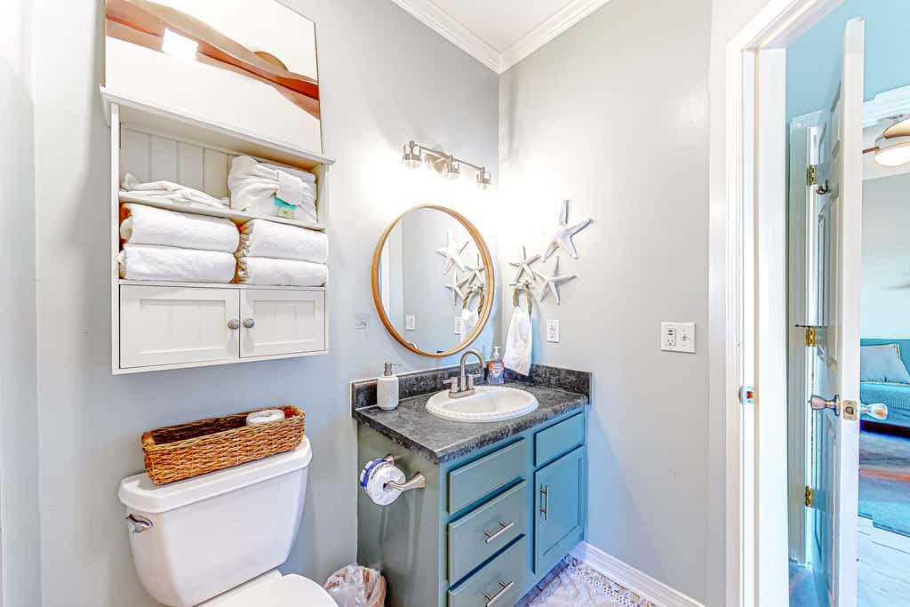 Second floor, beachfront condo with views, washer&dryer, heated pool