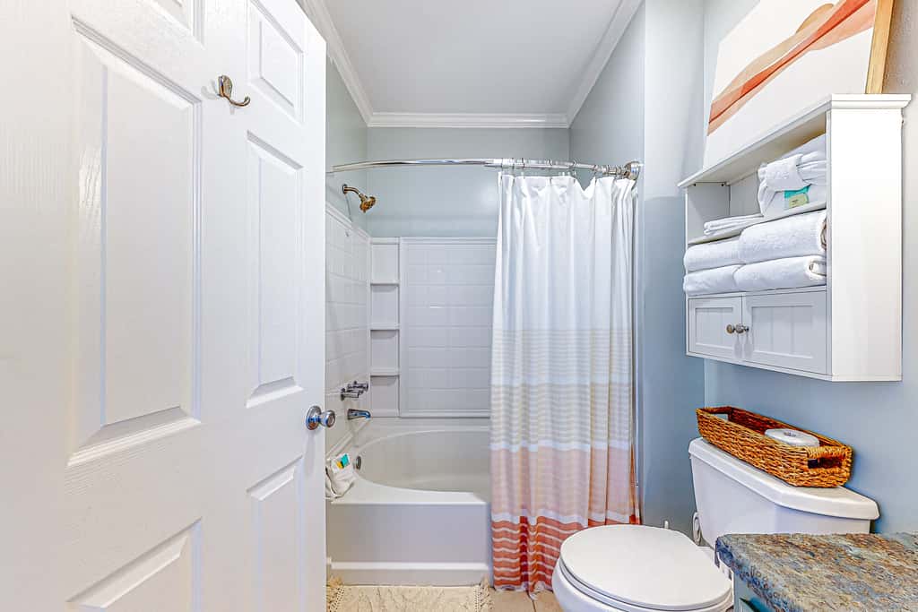 Second floor, beachfront condo with views, washer&dryer, heated pool
