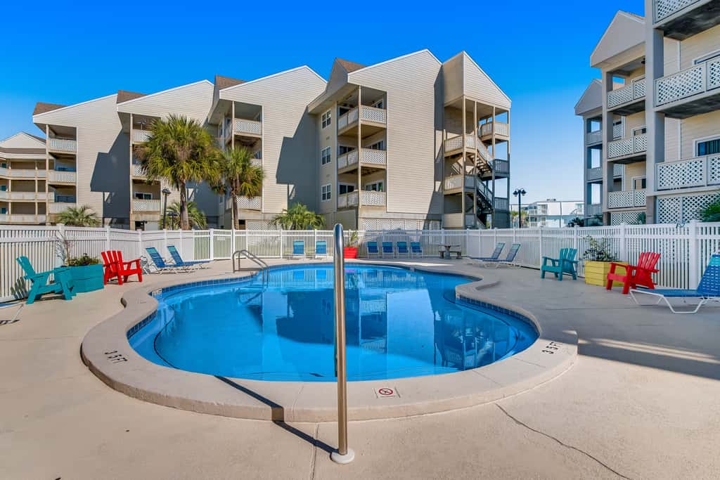 Second floor, beachfront condo with views, washer&dryer, heated pool