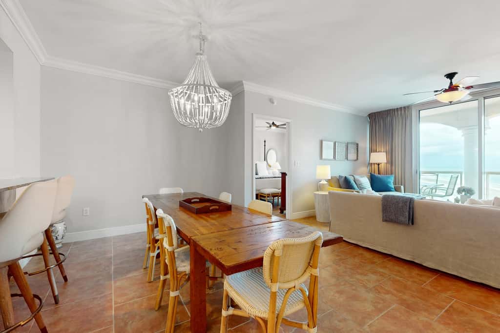 Gulf-view condo with pool, hot tub, beach access, tennis, balcony, AC, & W/D