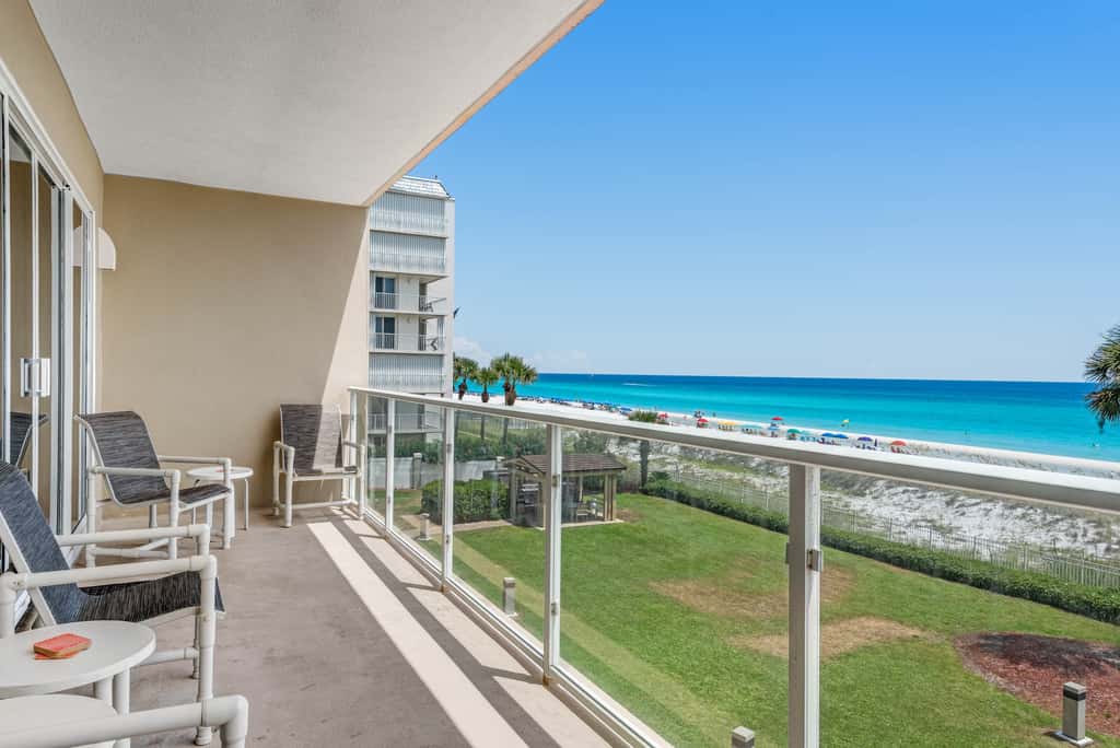 Stunning, waterfront home with Gulf views, pool & fitness room access