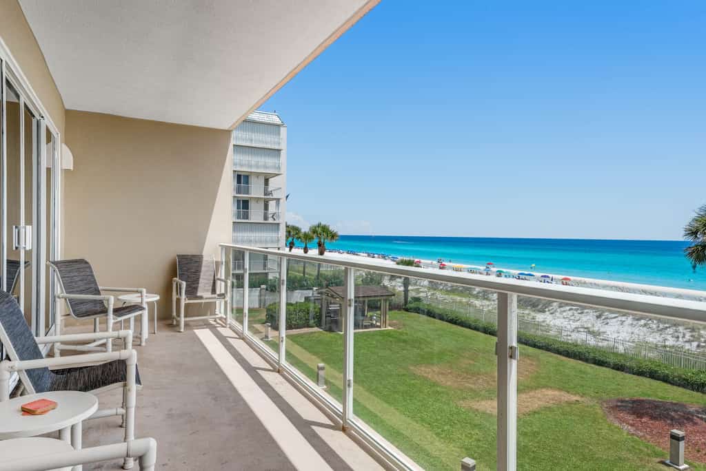 Stunning, waterfront home with Gulf views, pool & fitness room access