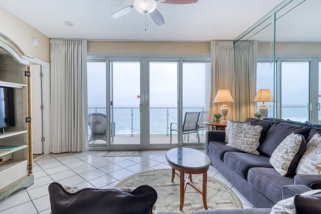 Elegantly-appointed condo at the beach with Gulf views & pool