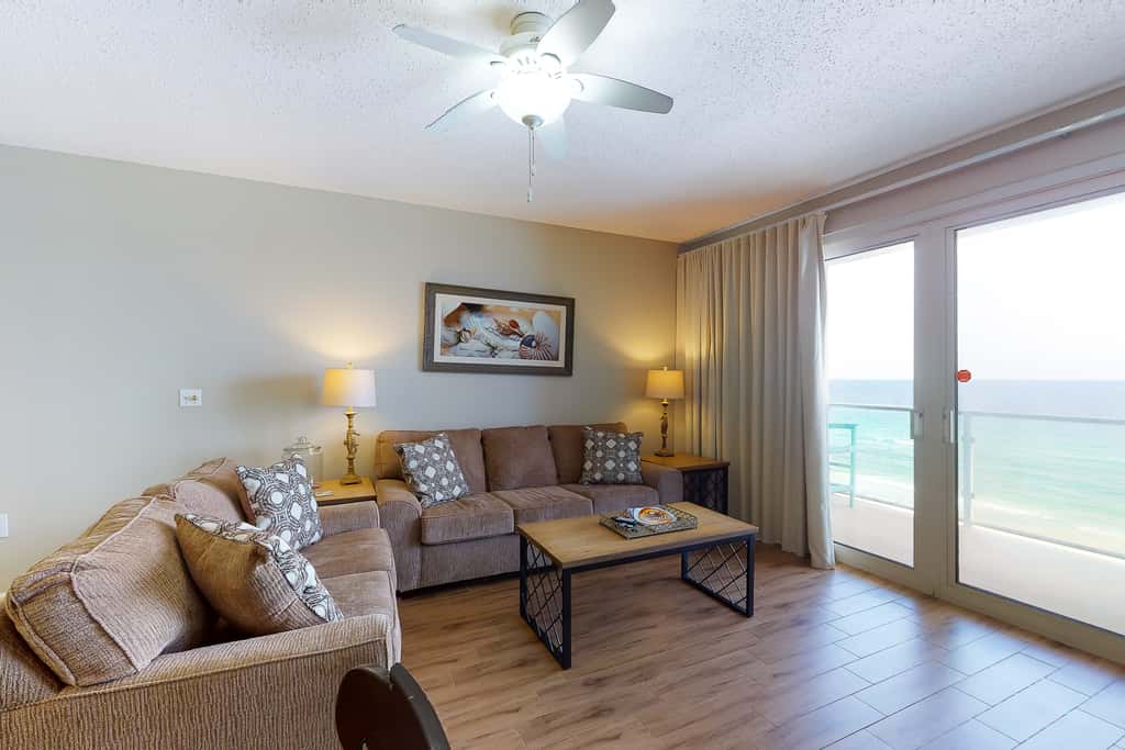 Gorgeous beach view home with balcony, pool & fitness room