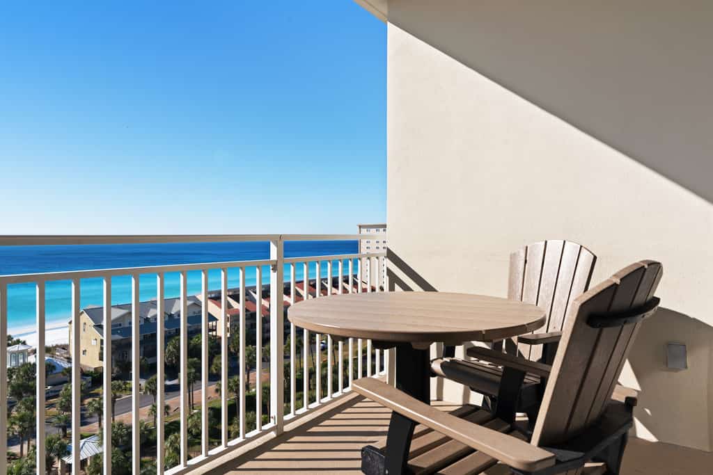 Beach condo with private balcony, gulf views & fitness room