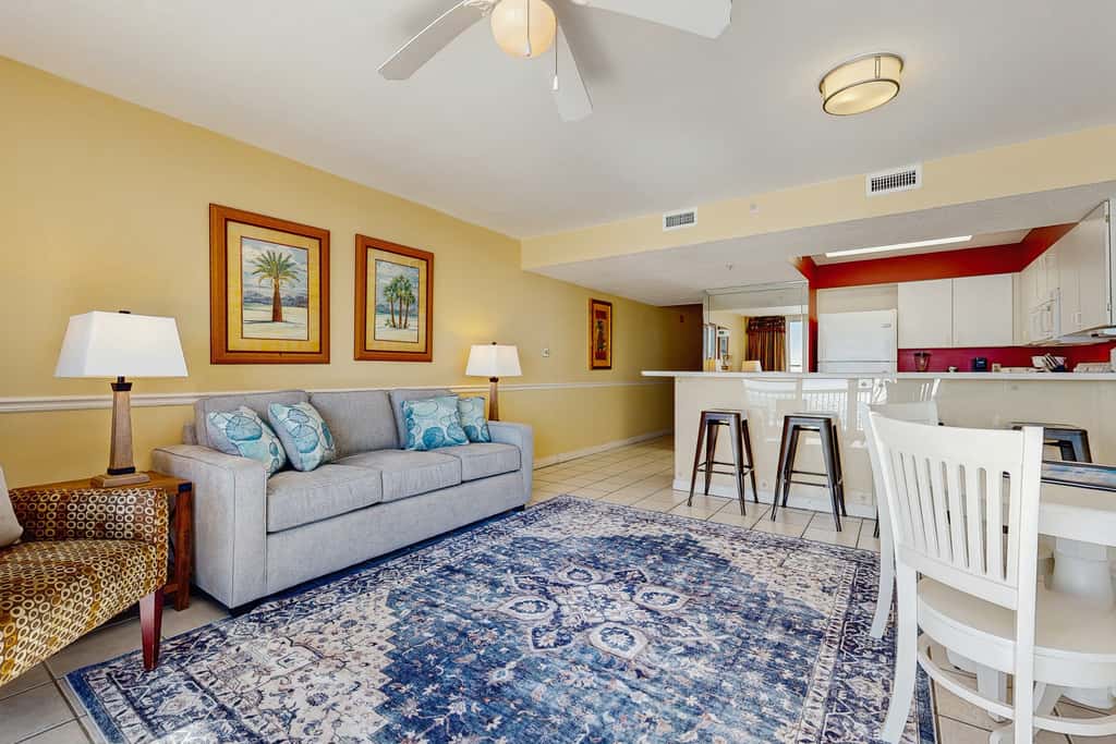 5th-floor condo with patio, pool & ocean views