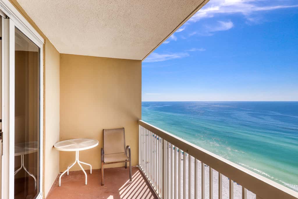 20th-story condo in Pelican Beach Resort with Gulf views