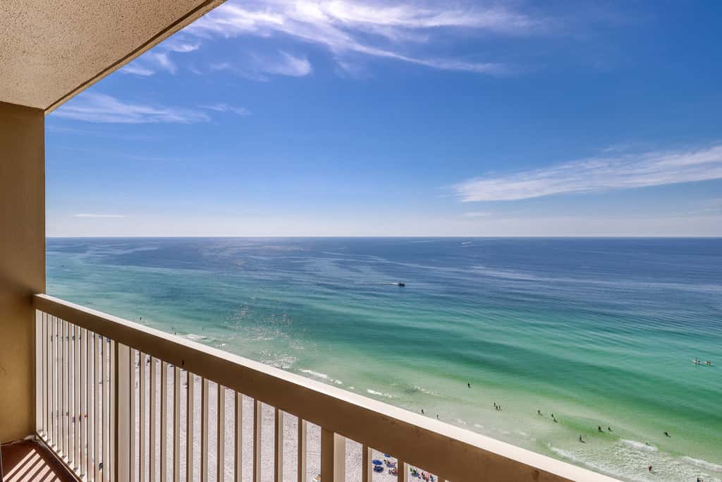 20th-story condo in Pelican Beach Resort with Gulf views