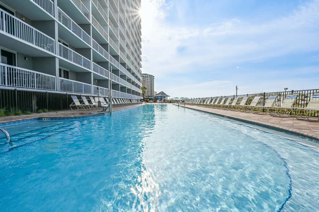 20th-story condo in Pelican Beach Resort with Gulf views
