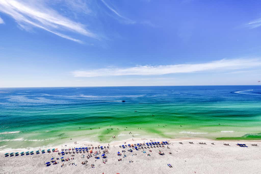 20th-story condo in Pelican Beach Resort with Gulf views