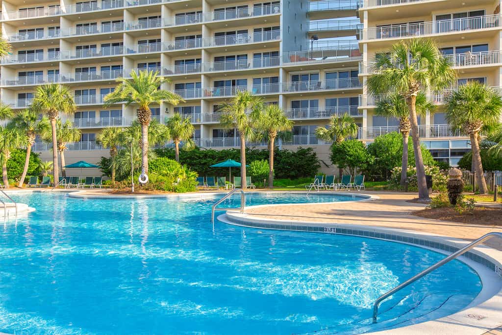 Beachfront condo w private balcony, Gulf views & on-site shared amenities