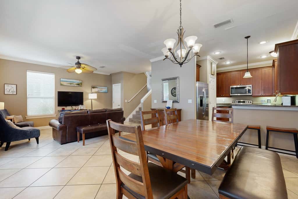 Nautical home in gated community with pool, hot tub & beach access