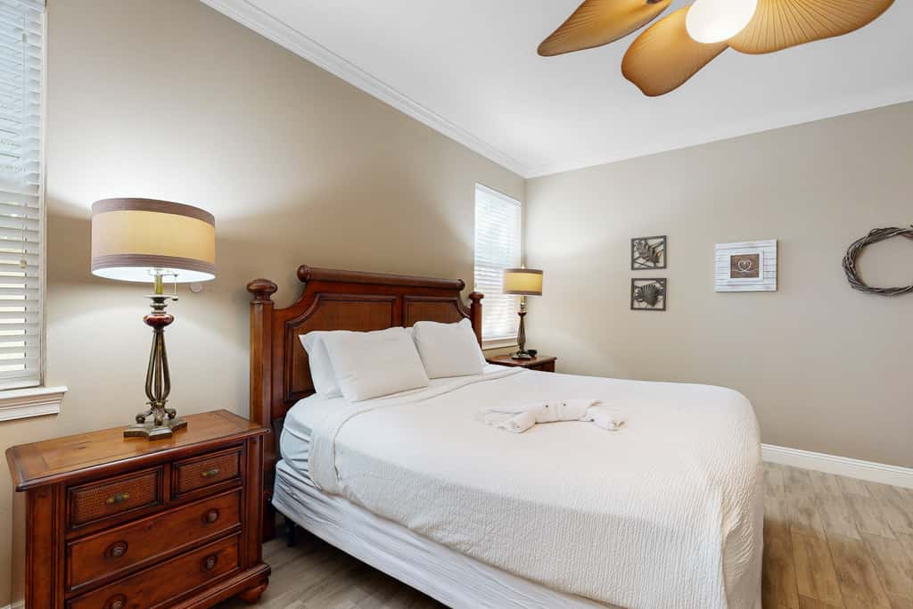 Nautical home in gated community with pool, hot tub & beach access