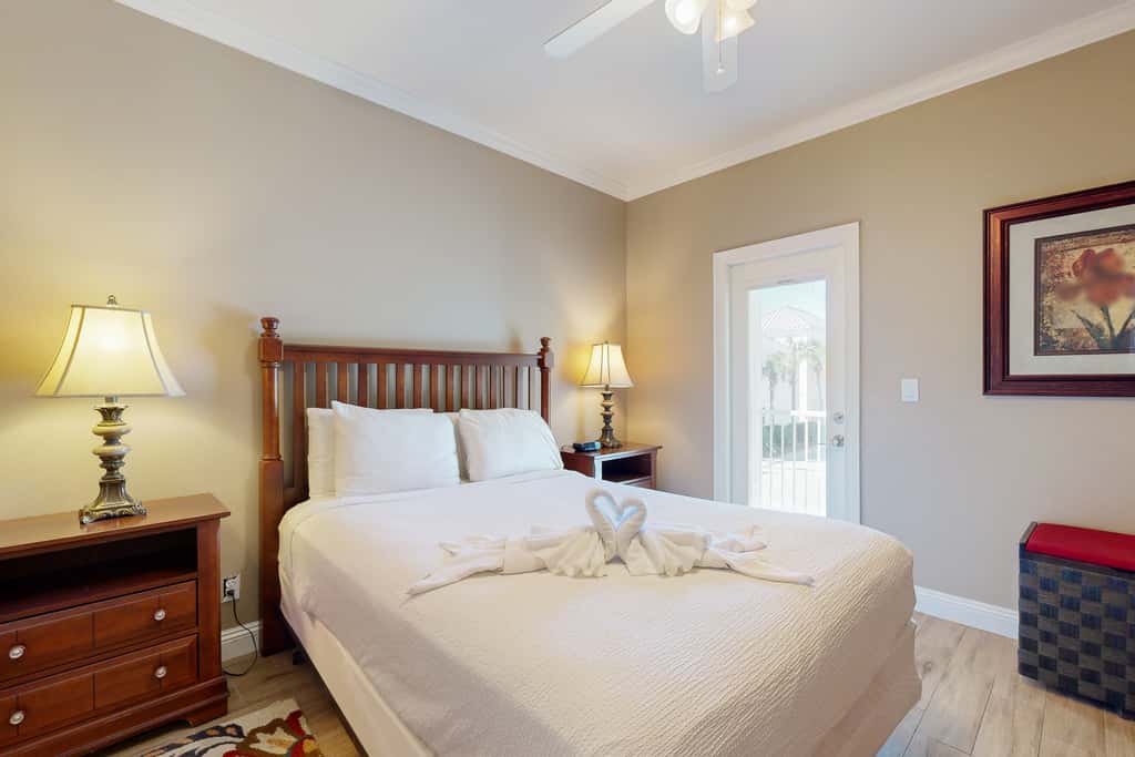 Nautical home in gated community with pool, hot tub & beach access