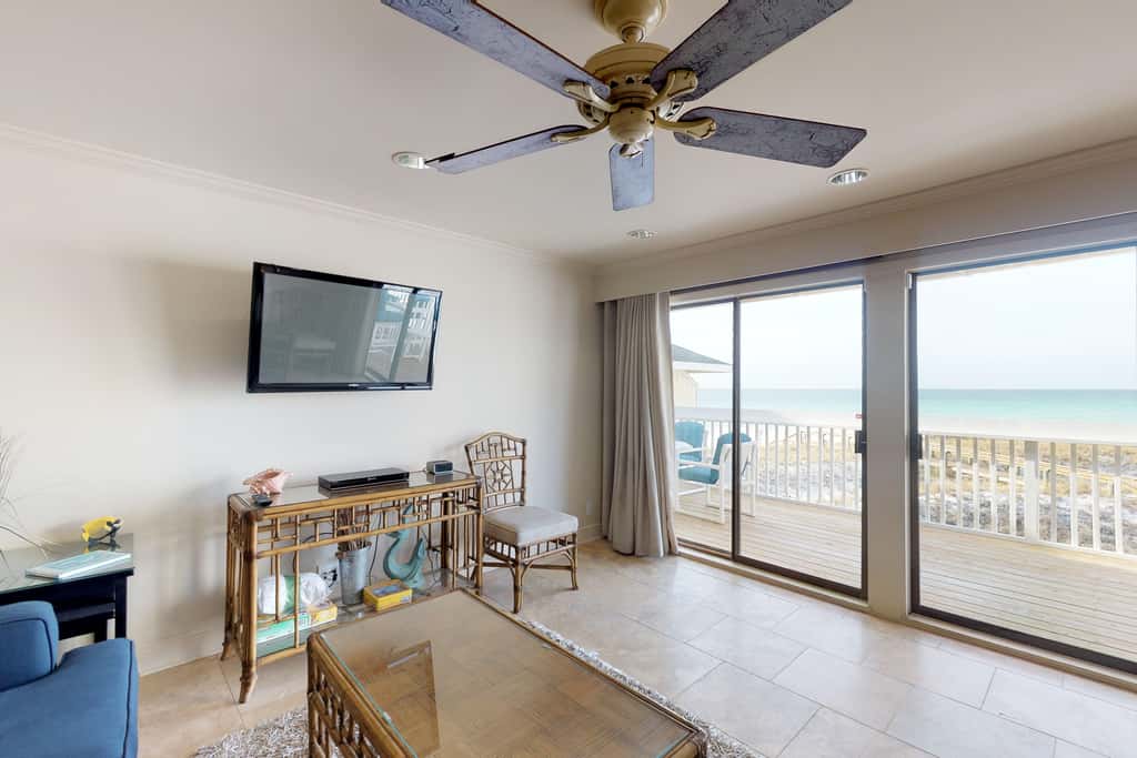 Beachfront condo with shared pool, hot tub, & fitness center plus beach access