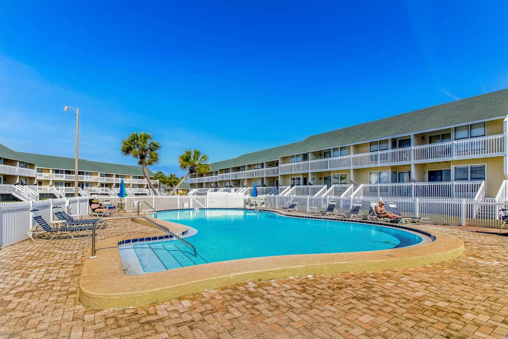 Beachfront condo with shared pool, hot tub, & fitness center plus beach access