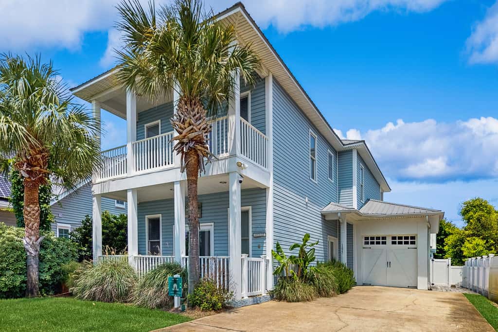 Gorgeous home with a furnished patio, gas grill, & private, outdoor pool