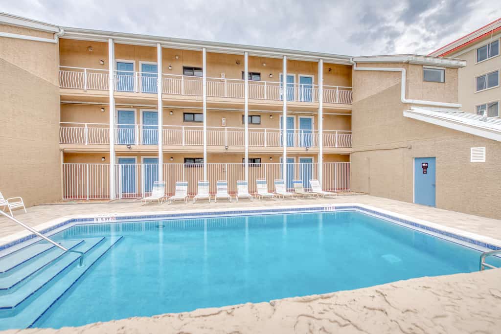 Crystal Villas A12