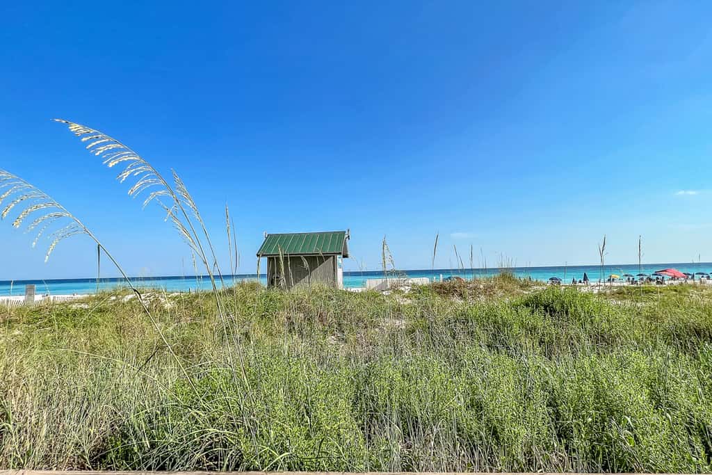 6th Floor Lovely Condo Great Amenities, Gulf View, Large Balcony