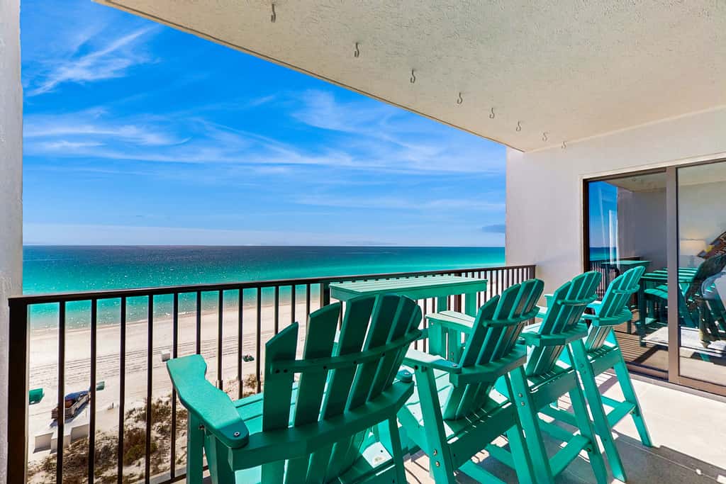 8th Floor Gulf Front Condo Fun Amenities, Nearby Shopping & Dining