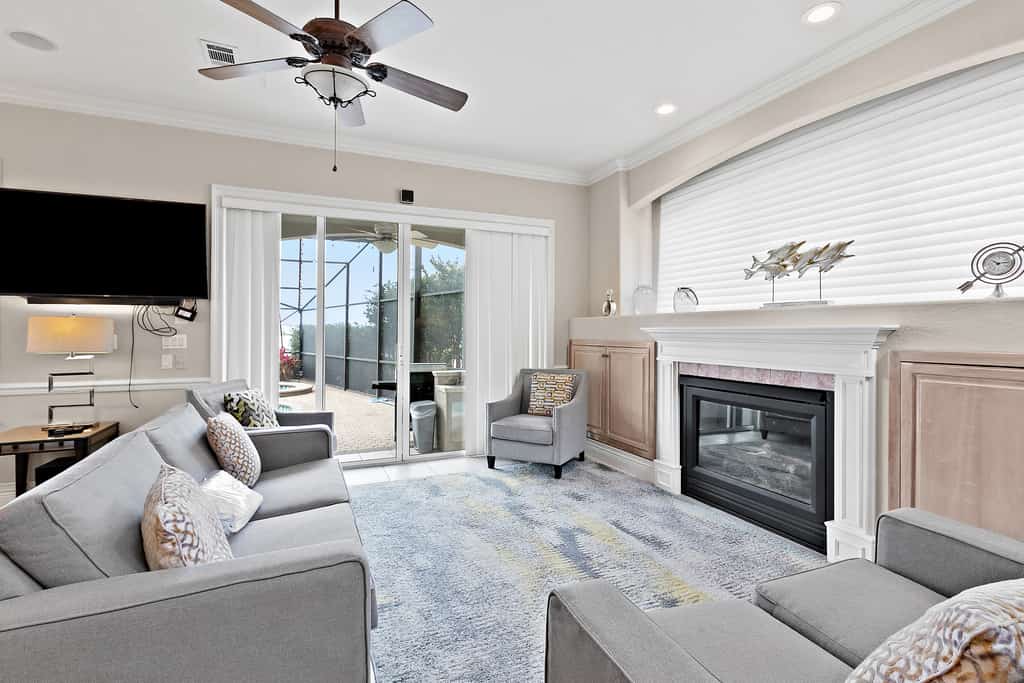 Spacious, Beachfront Home, Stunning Views, Private Pool