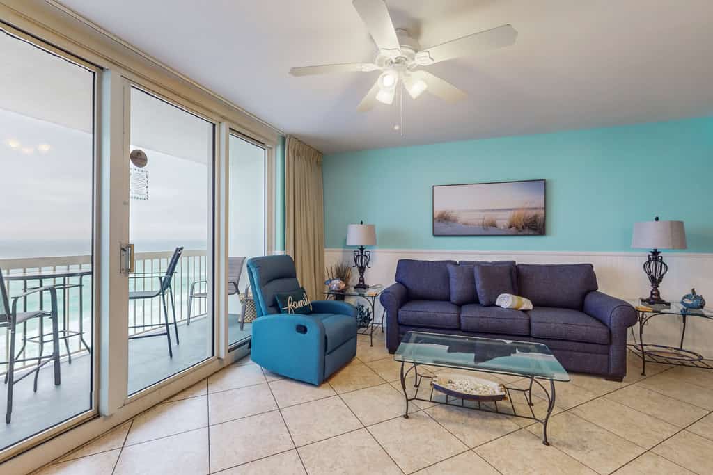 Pelican Beach Resort 1003