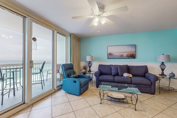 Pelican Beach Resort 1003