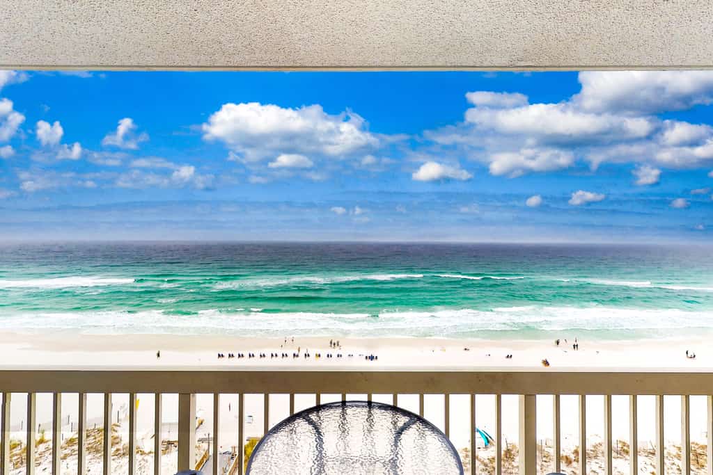 Pelican Beach Resort 1003