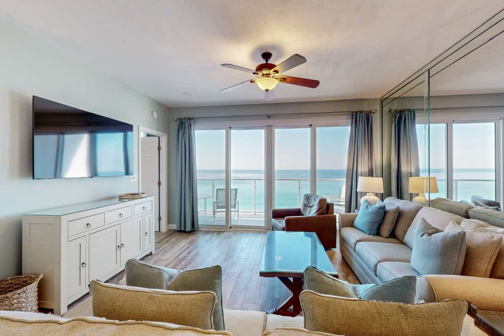 Sterling Sands Gulf-Front Condo, Pool & Beach