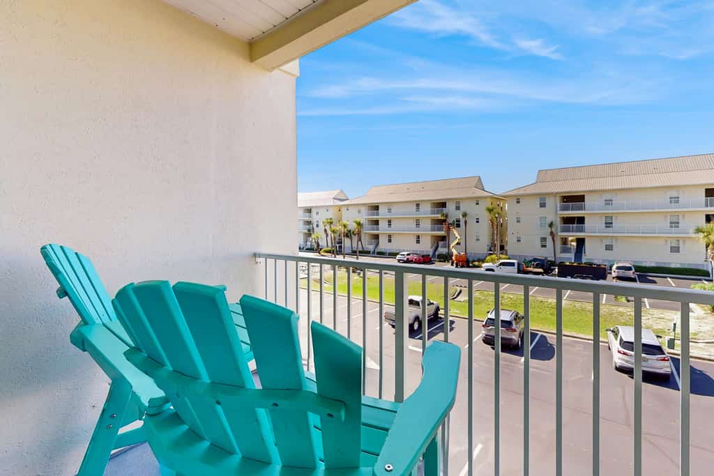 Gulf Island Condo 523