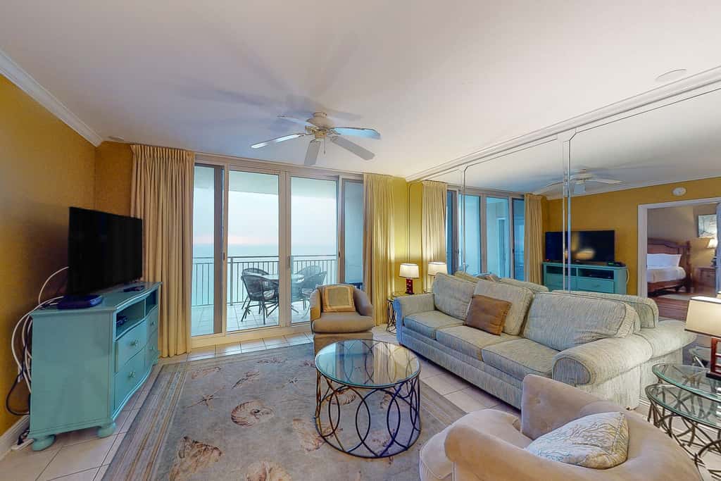 Beachfront resort condo with gulf views, pools,splash pad, hot tub, & gym