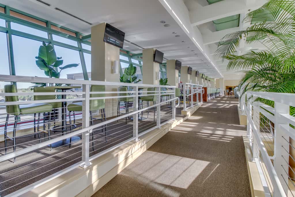 Beachfront resort condo with gulf views, pools,splash pad, hot tub, & gym