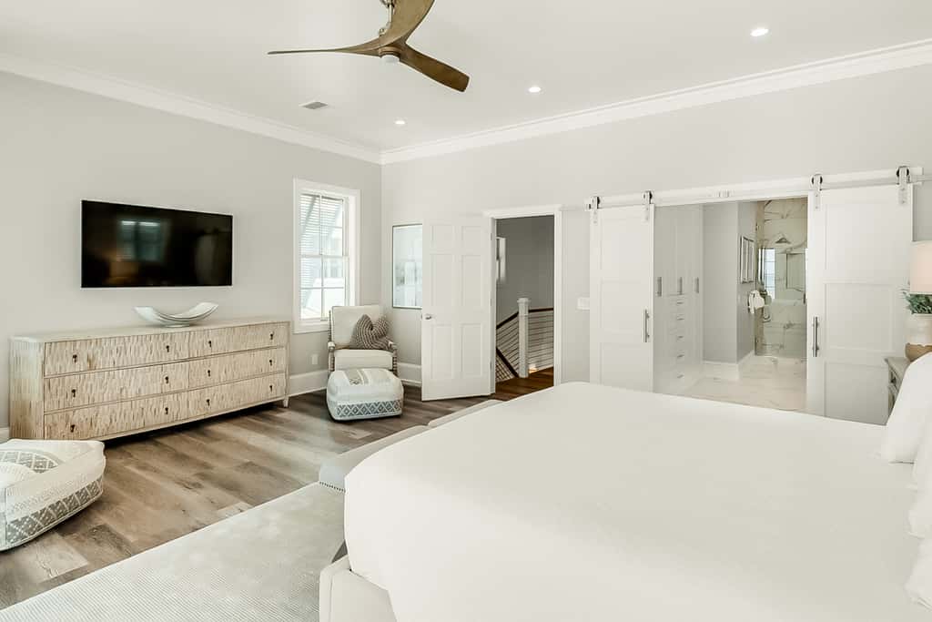 Spotless beachfront dream with views, a shared pool, & sports courts